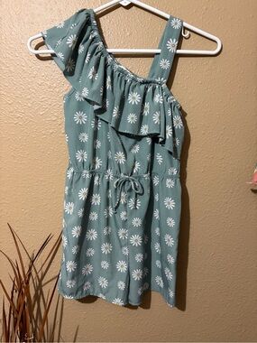 Girls One-Shoulder Daisy Print Romper in Sage Green